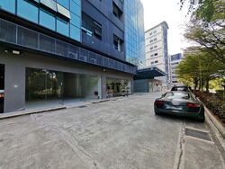 Interlocal Centre (D5), Warehouse #565925711